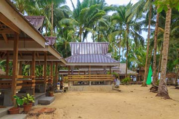 <b class="font-bara"><i class="bi bi-geo-fill h4"></i> BAY SOLOMON BEACH RESORT</b> <br/>Bil-At Cagbuaya, Balete, Bayabas, Surigao del Sur